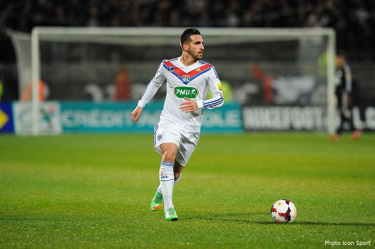 un defenseur de l ol croit en ses chances pour le mondial iconsport t 130214 83 01 3776573