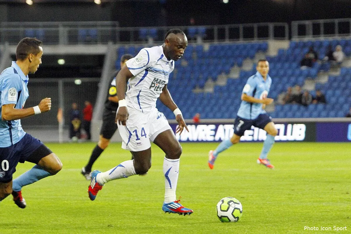 un derby et ca repart pour auxerre iconsport blz 051012 05 2641545