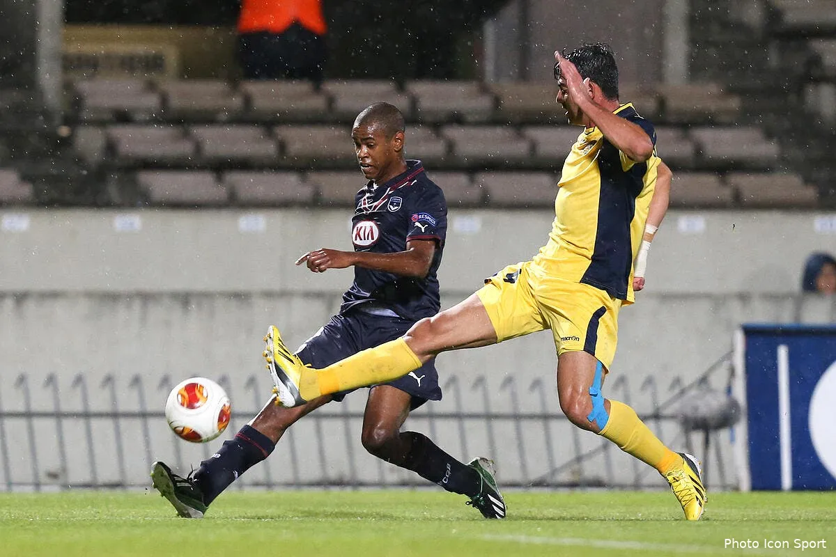 un flop de bordeaux annonce son premier but rolan67959