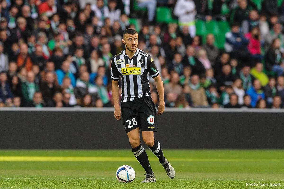 un interet de l asse pour saiss c est faux annonce son agent iconsport jpt 201215 10 43130851