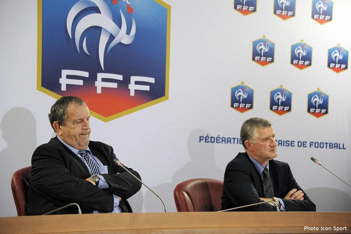 un iphone accusateur pour la federation francaise de foot iconsport per 290411 01 2018741