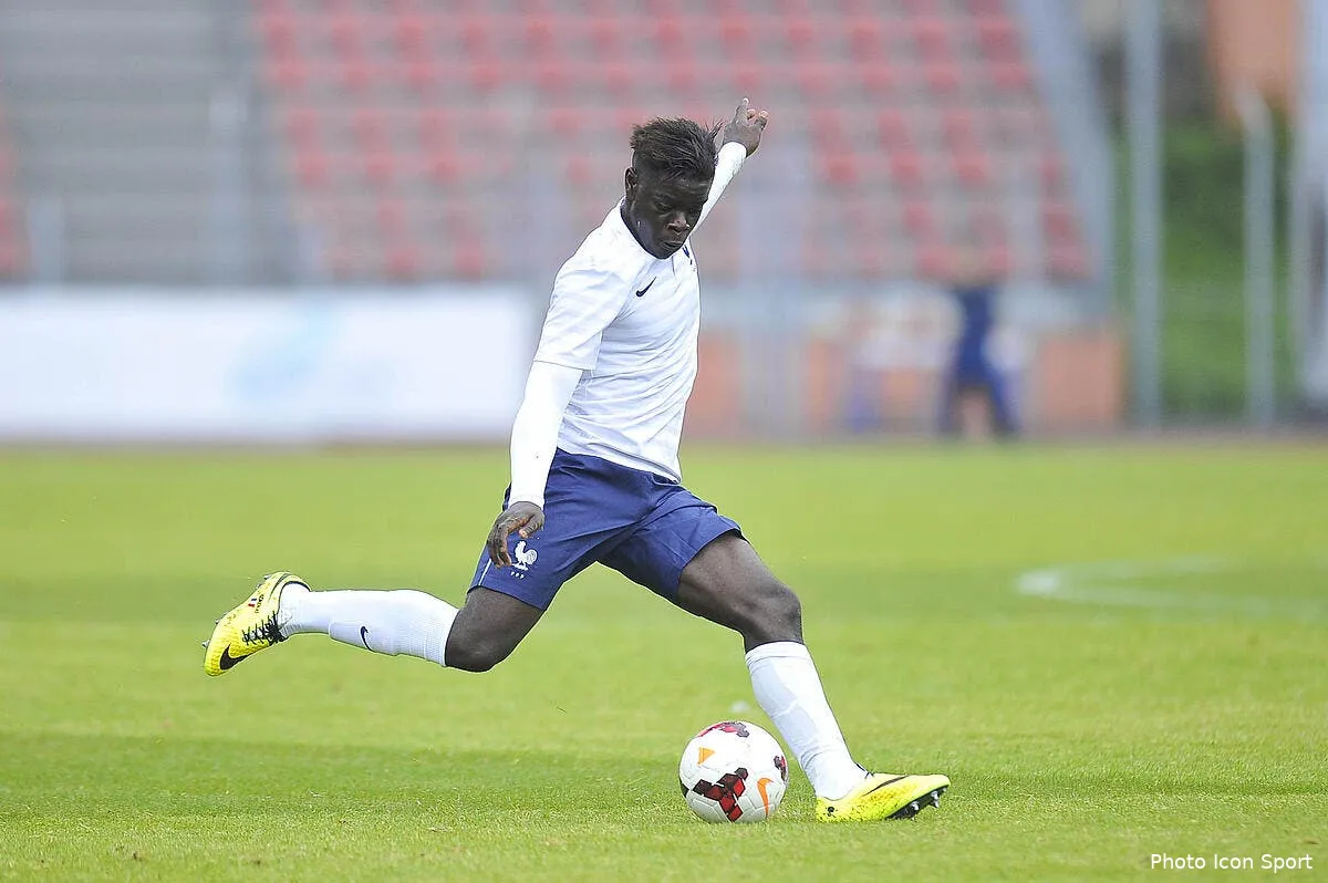 un joueur de newcastle tres proche de l ol iconsport meu 210514 05 20119665