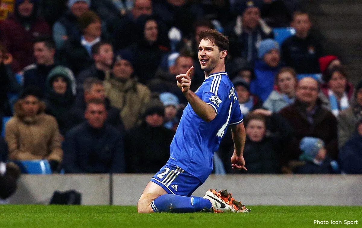 un lateral droit made in premier league pour le psg iconsport bpi 030214 20 1476197