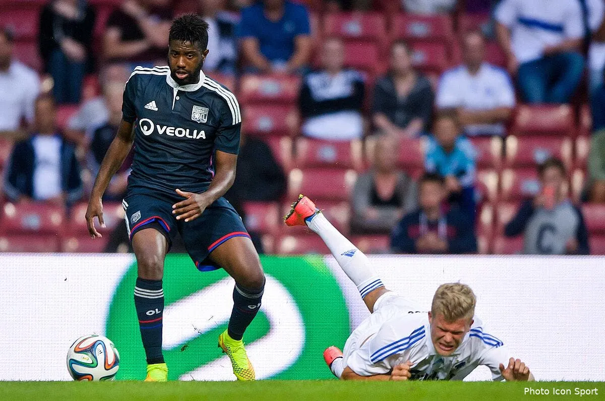 un match amical de l ol classe a risques et annule iconsport frt 150714 01 03115467