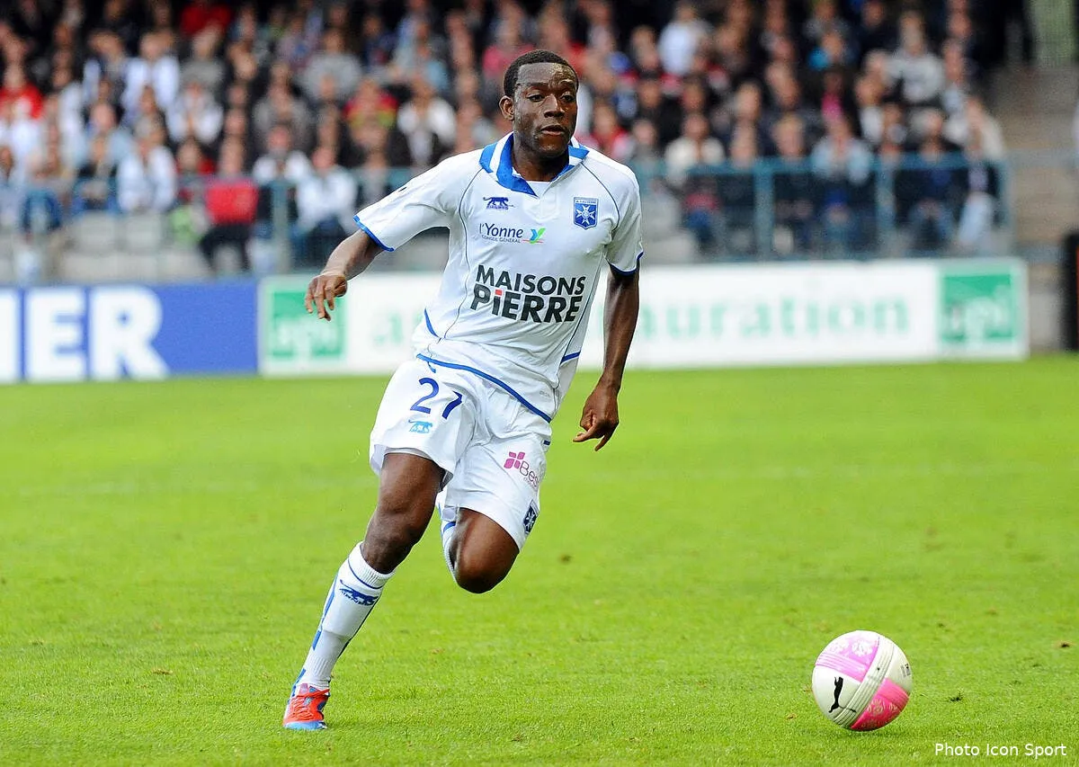 un mercato a la sauce bourguignonne pour l ol iconsport win 070512 06 0536696