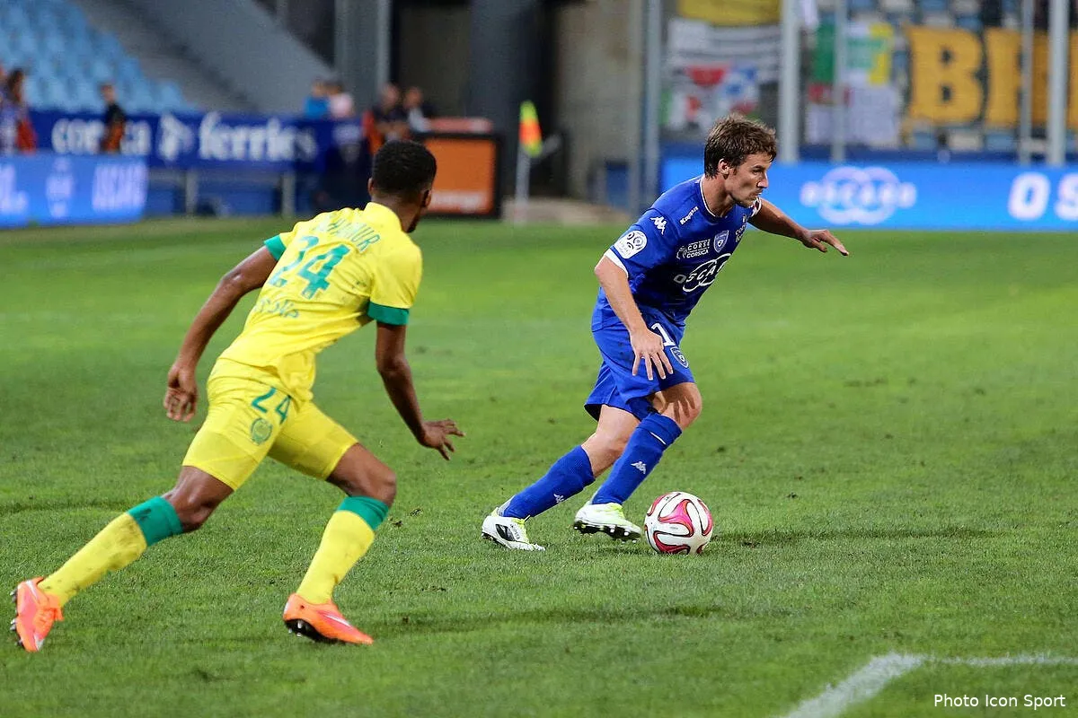 un mois minimum de suspension pour cahuzac iconsport mae 240914 01 0693485