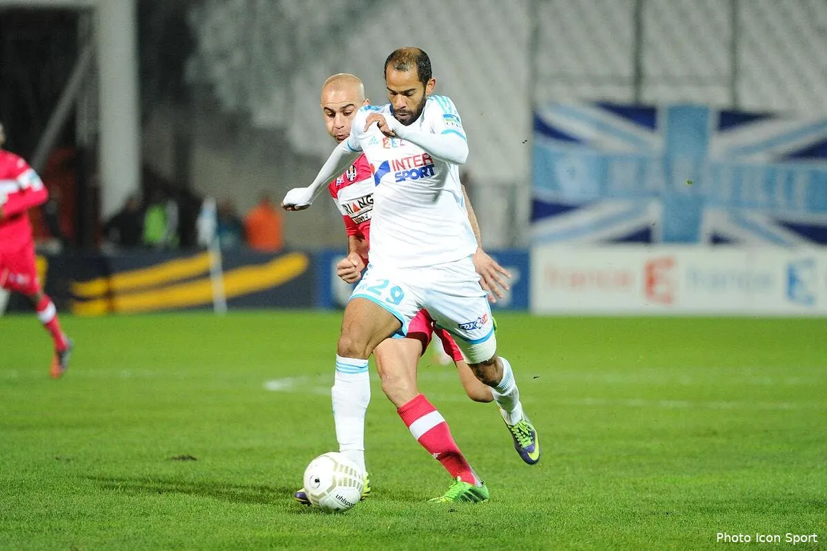 un nouveau depart pour khalifa airways a l om iconsport pet 181213 01 0472837