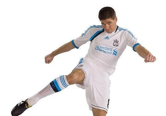 un nouveau maillot de liverpool aux couleurs de l om 247088 10150276371867573 67920382572 8822572 5227995 n20798