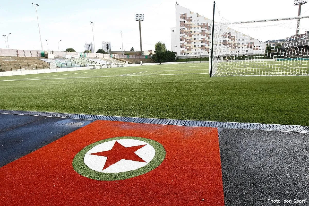 un om nostalgique face au red star iconsport ren 050811 05 2828508