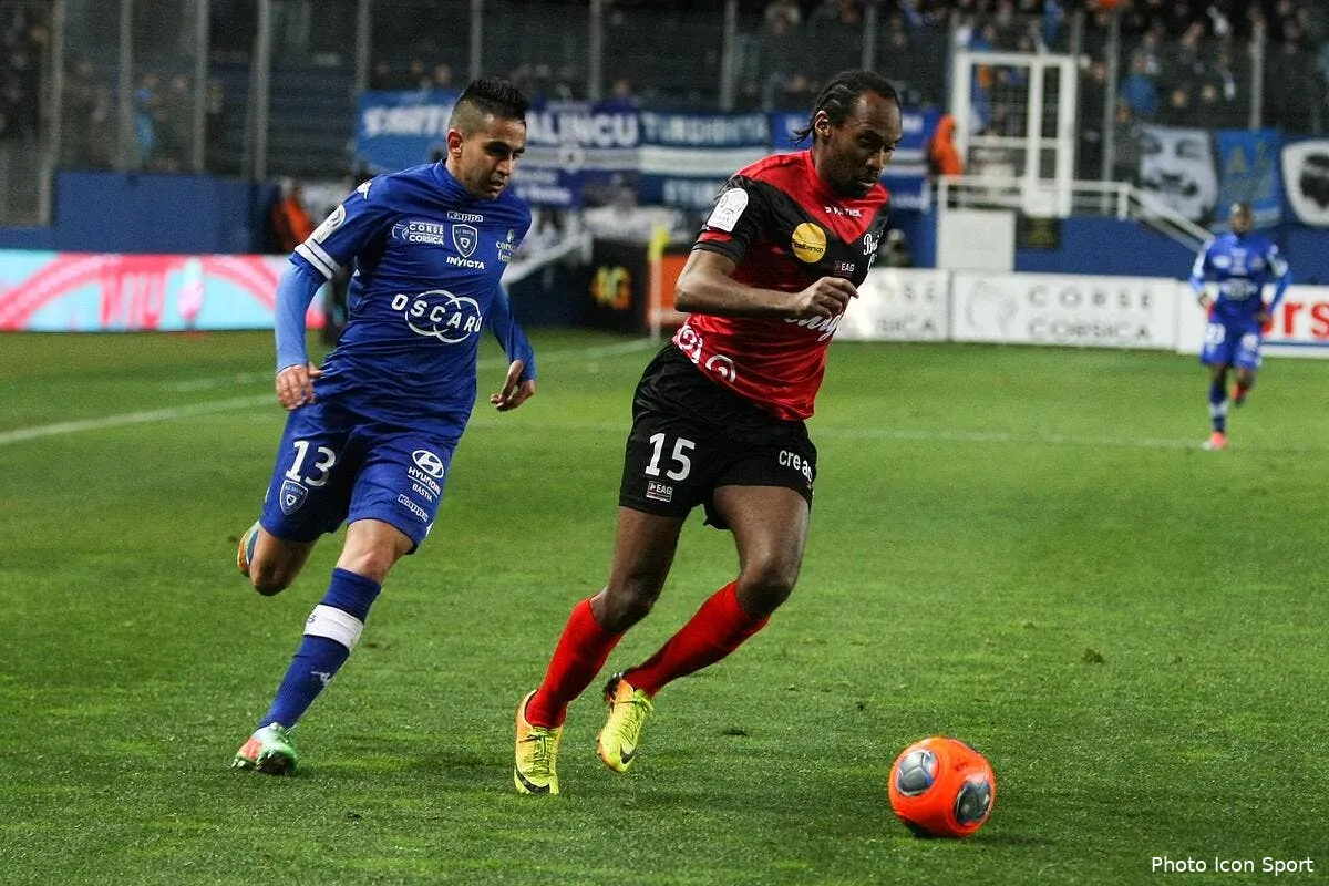 un penalty qui ne passe pour guingamp iconsport mae 010214 02 0575531
