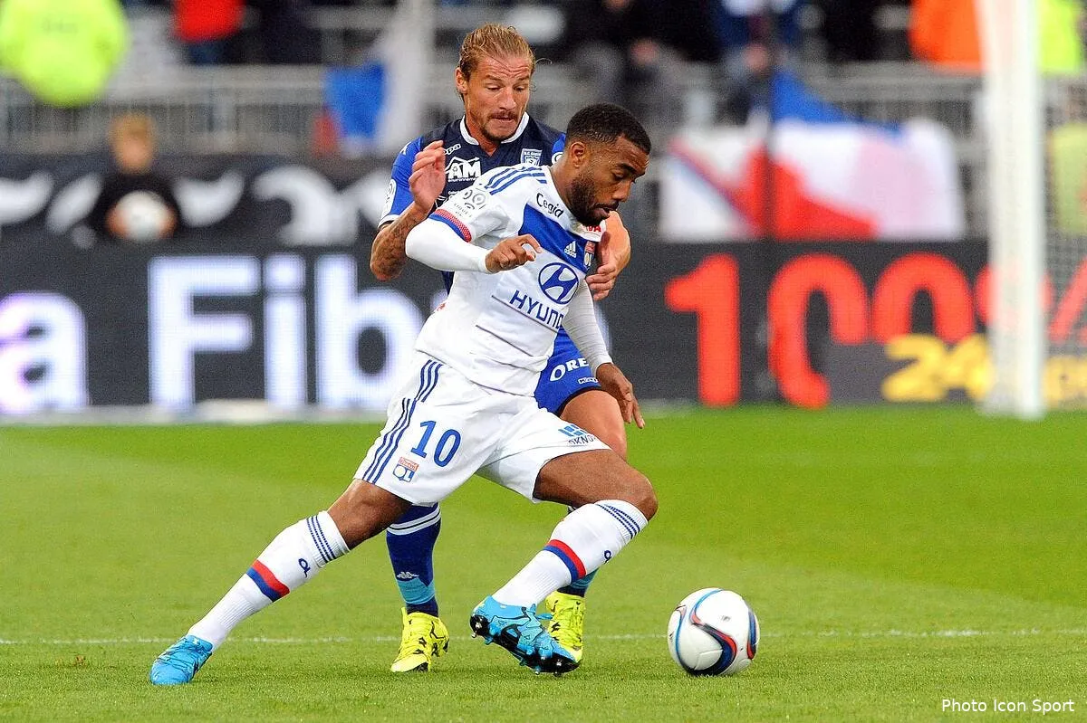 un probleme lacazette quel probleme lacazette a l ol iconsport jpt 230915 05 45121857