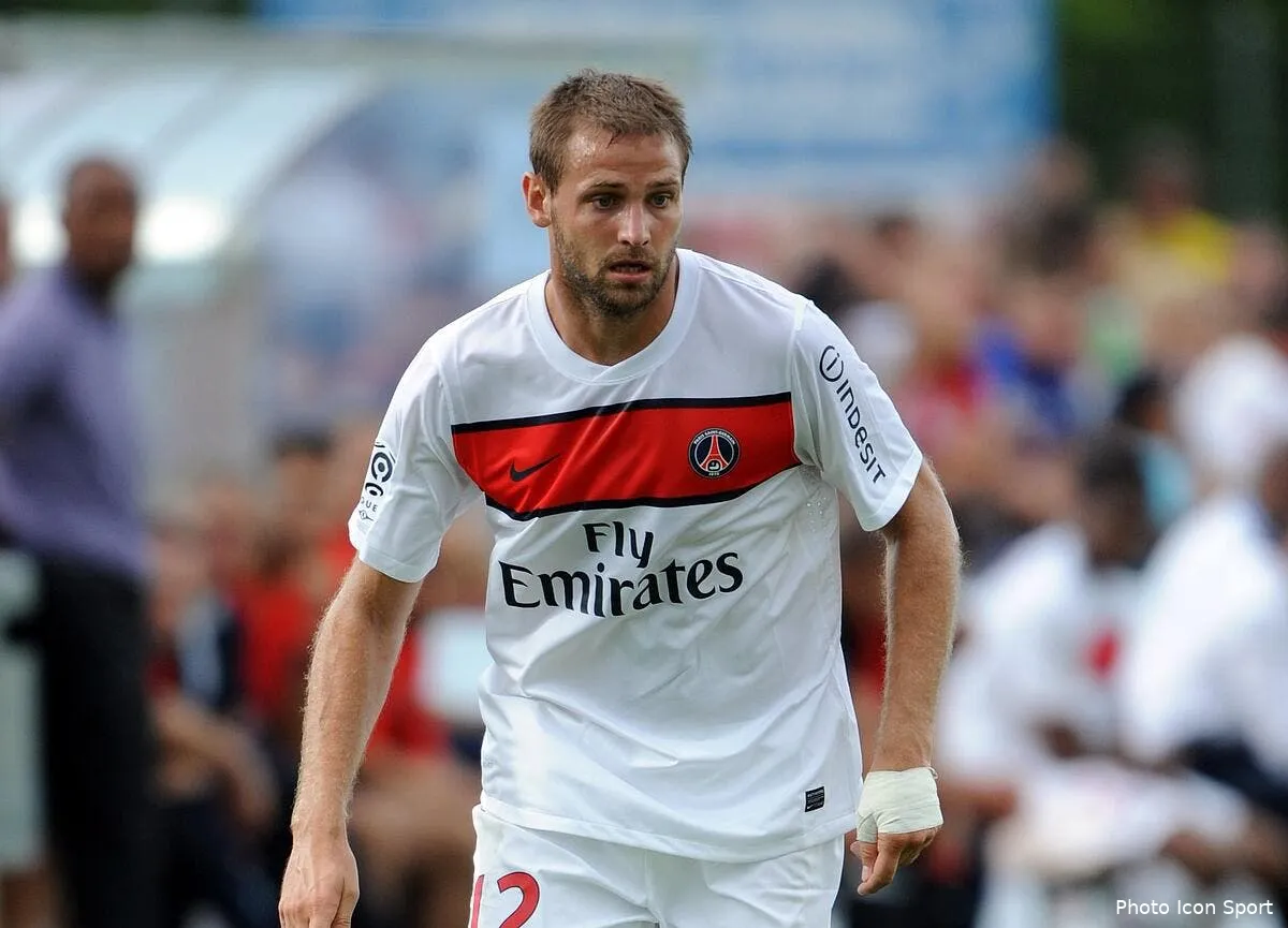 un psg seduisant s impose face a innsbruck iconsport pt 090711 05 18 122438