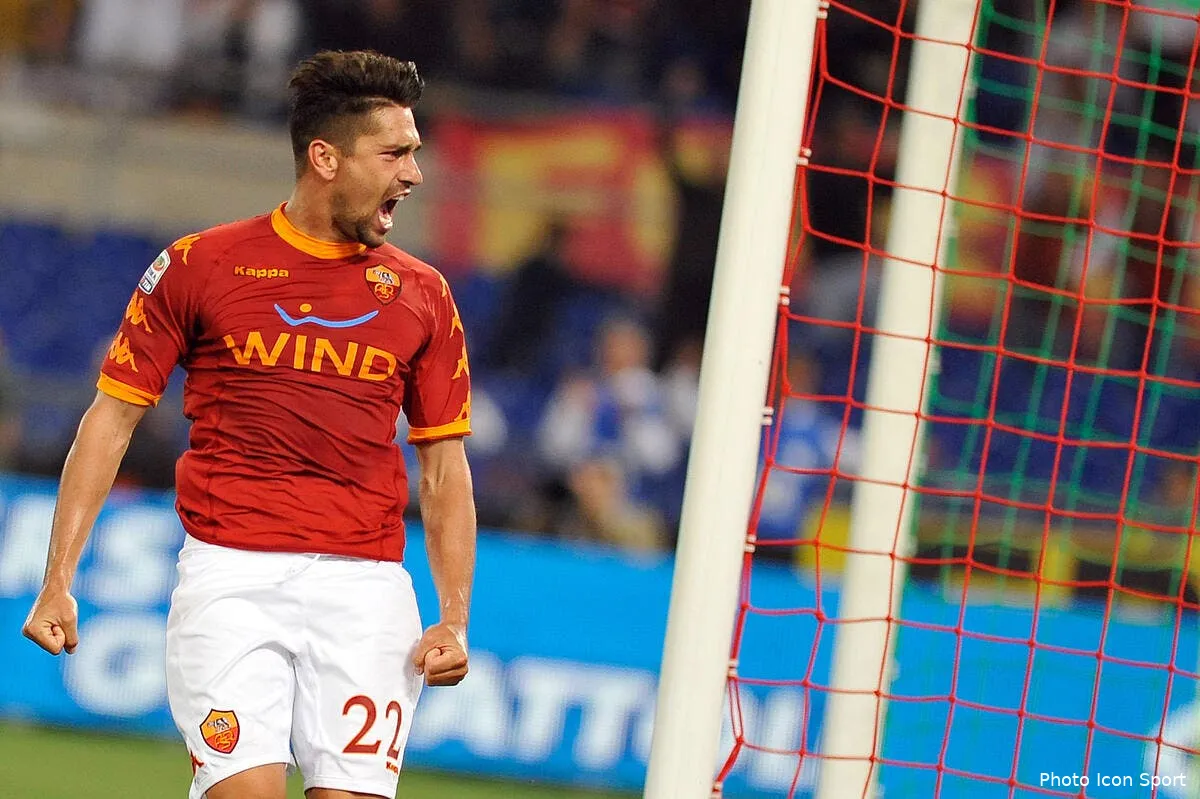 un trio romain a 30 me pour le psg iconsport ipp 220511 38 1920896