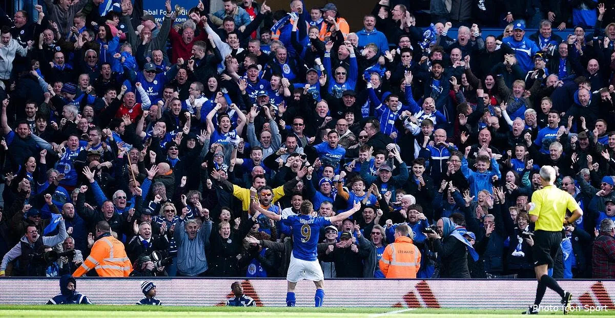 une biere pour les fans de leicester c est le club qui regale supporters leicester128869