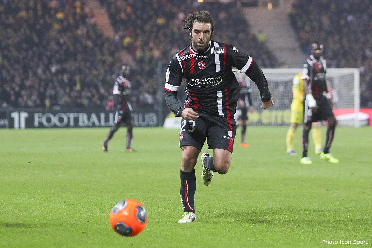 une legende de va rejoint caen iconsport vmi 031213 38 2973787