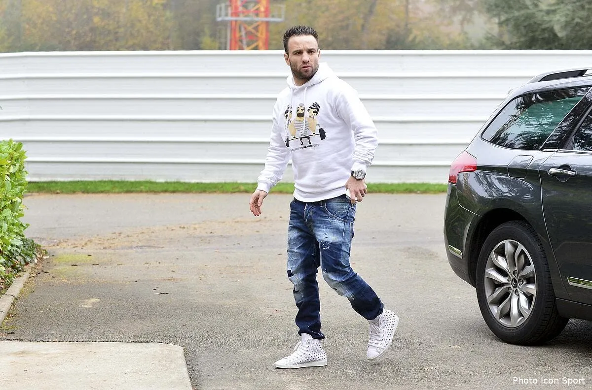 une porsche de valbuena saisie pour un gros impaye iconsport win 101114 05 22109961