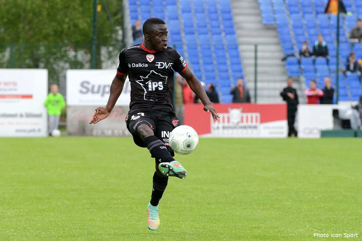 une premiere recrue pour lorient iconsport poy 250415 05 11114229