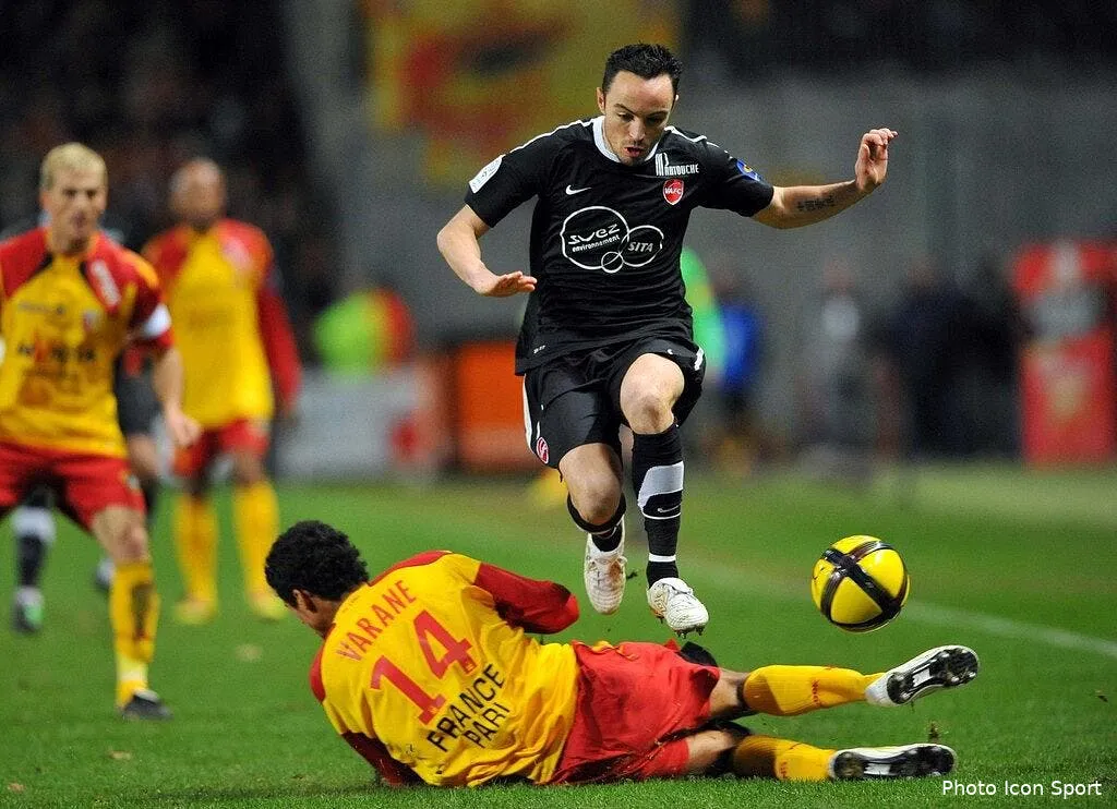 va un point presque en nord 66708 15091