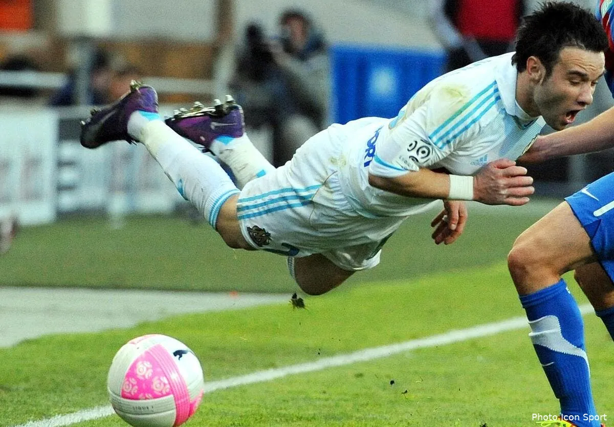 valbuena estime avoir progresse par rapport a ses plongeons iconsport pet 180412 05 2144001