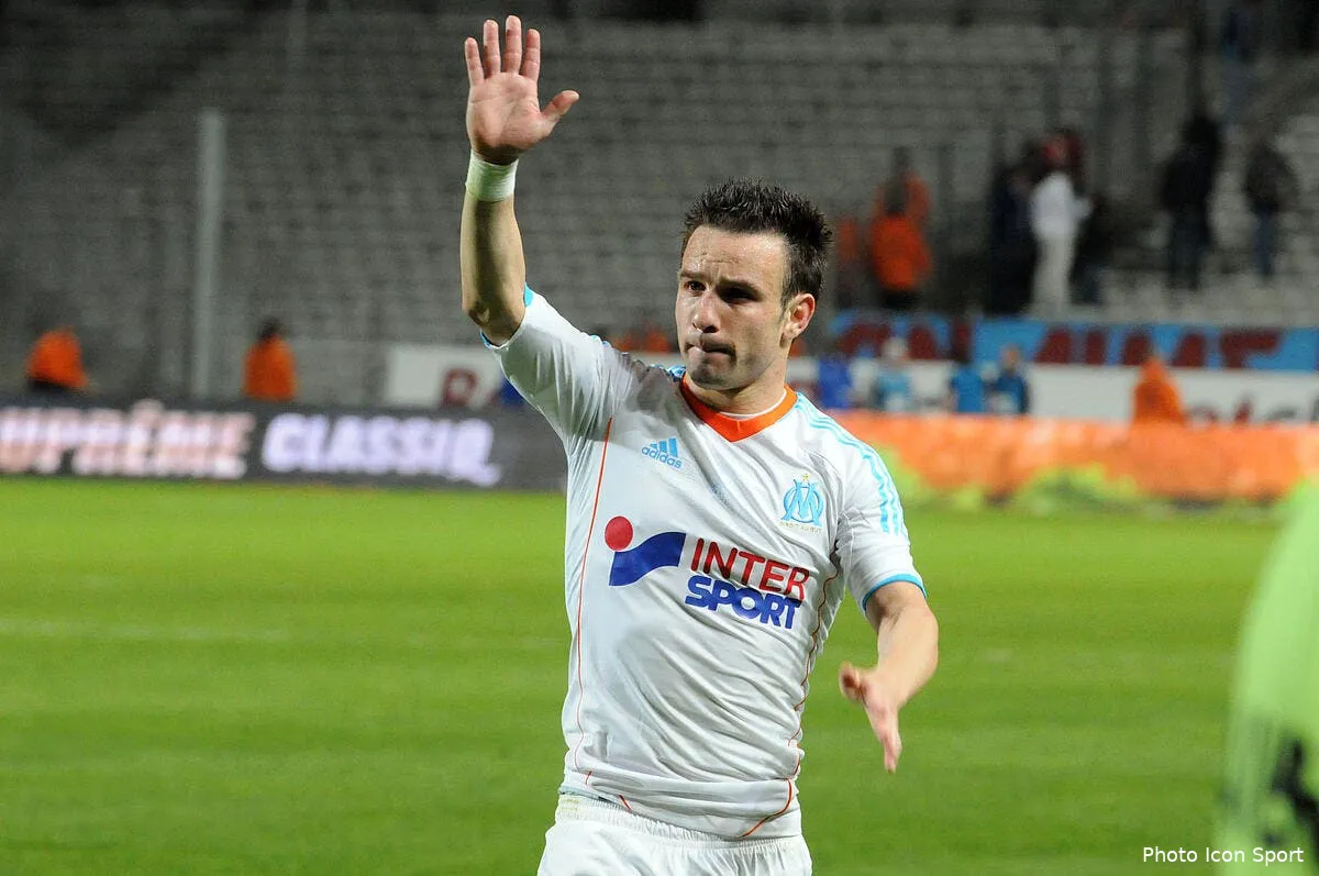 valbuena reste a l om et va prolonger jusqu en 2017 iconsport pet 130512 88 2035319