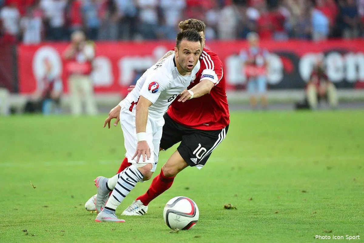 valbuena vide son sac apres le fiasco francais en albanie iconsport win 130615 04 05113705