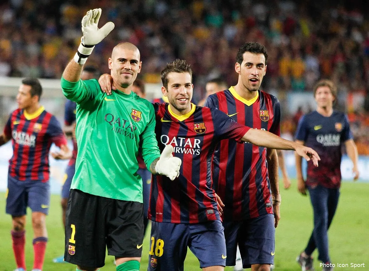 valdes vole la vedette a messi et neymar iconsport mar 280813 01 864373