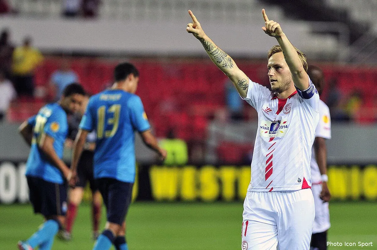 valence et seville et viva espana iconsport mar 100414 01 0880555