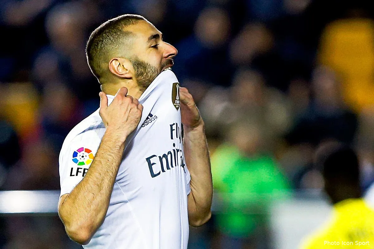 valence real madrid 2 2 iconsport mar 131215 04 03129587