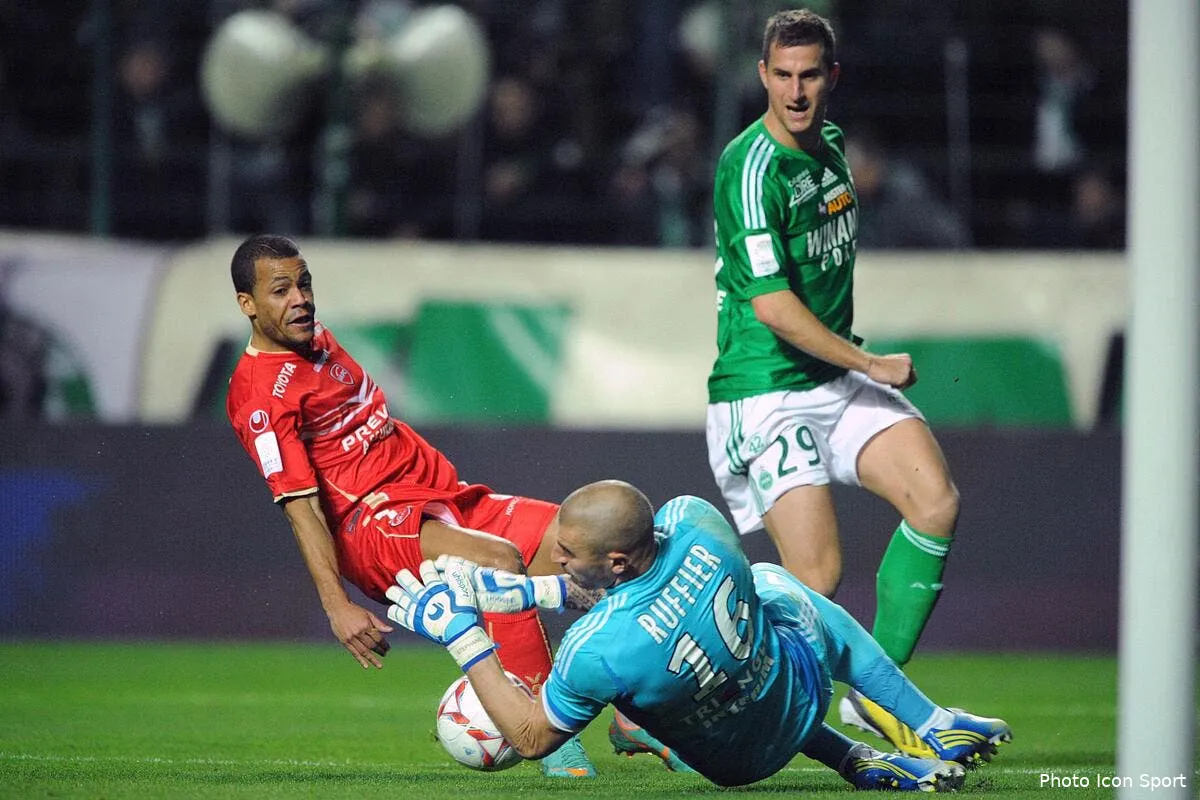 valenciennes digere mal le penalty oublie contre l asse iconsport jpt 231112 01 01 143835