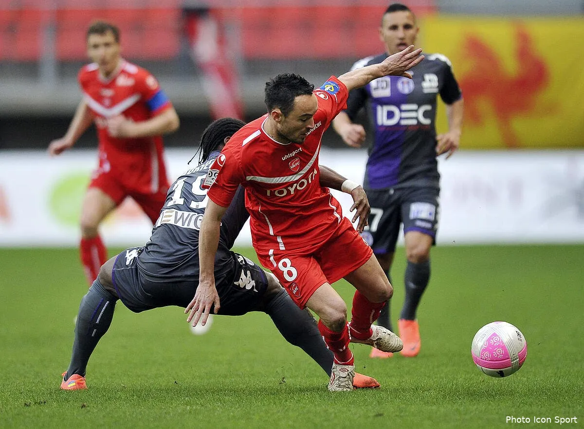 valenciennes se rejouit de ce grand pas vers le maintien iconsport per 070412 05 0933388