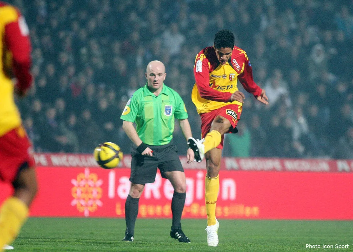 varane prefere le real madrid sa mere un peu moins iconsport guy190311 01 10620977