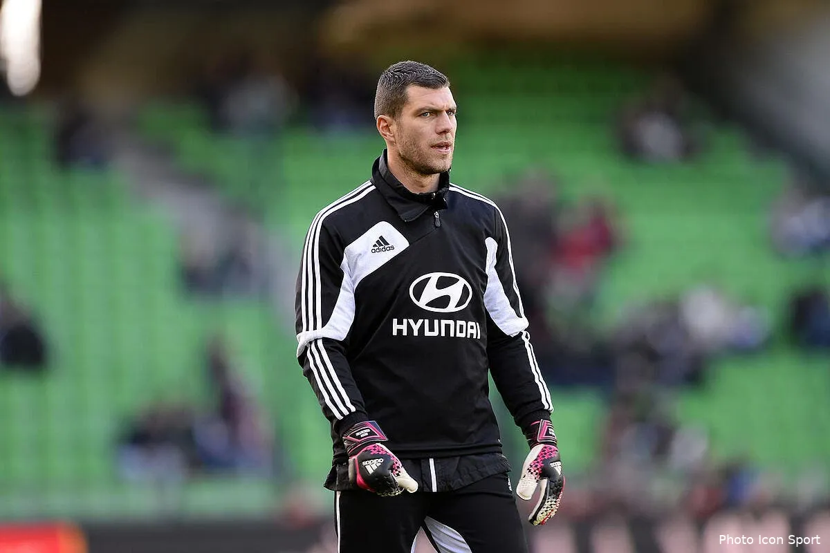 vercoutre explique comment l ol va compenser les absences contre l asse vercoutre 179689