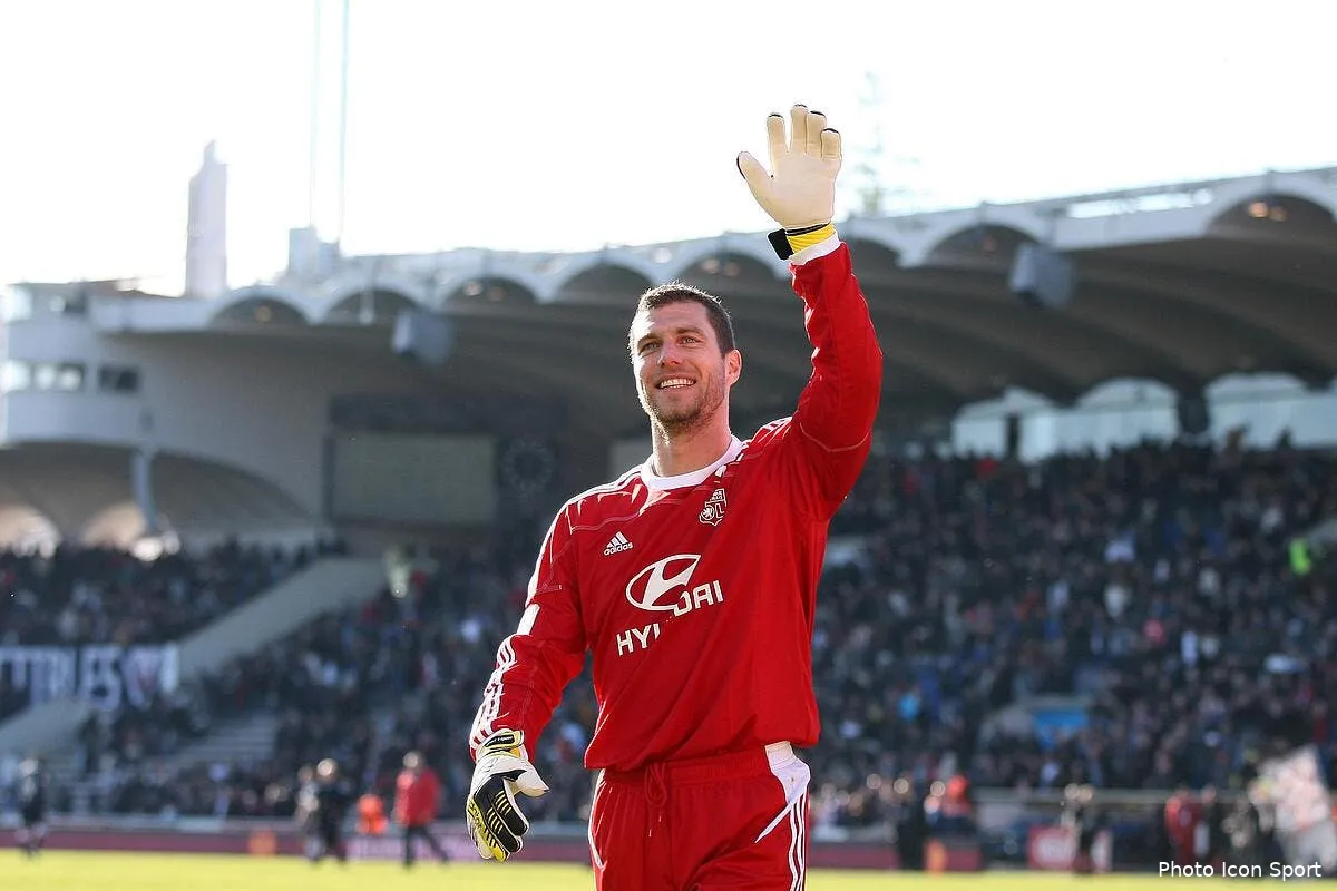 vercoutre opere jeudi et en reeducation des lundi iconsport blo 170213 05 2355873