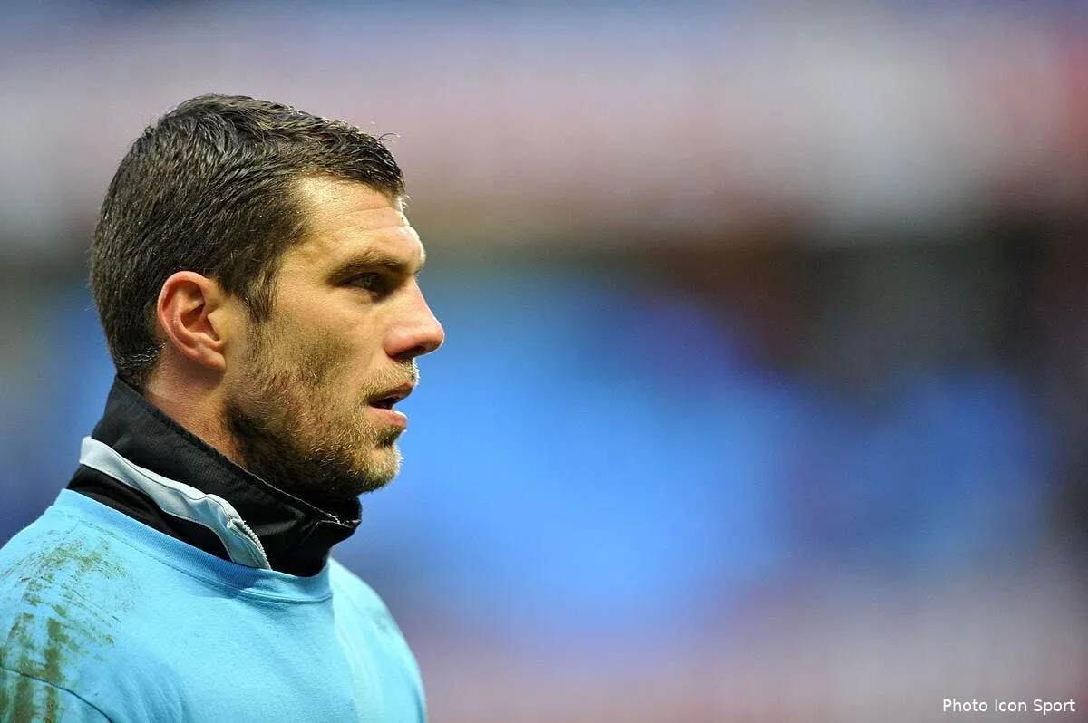 vercoutre refuse de pleurer apres psg ol iconsport noe 120113 06 7871061