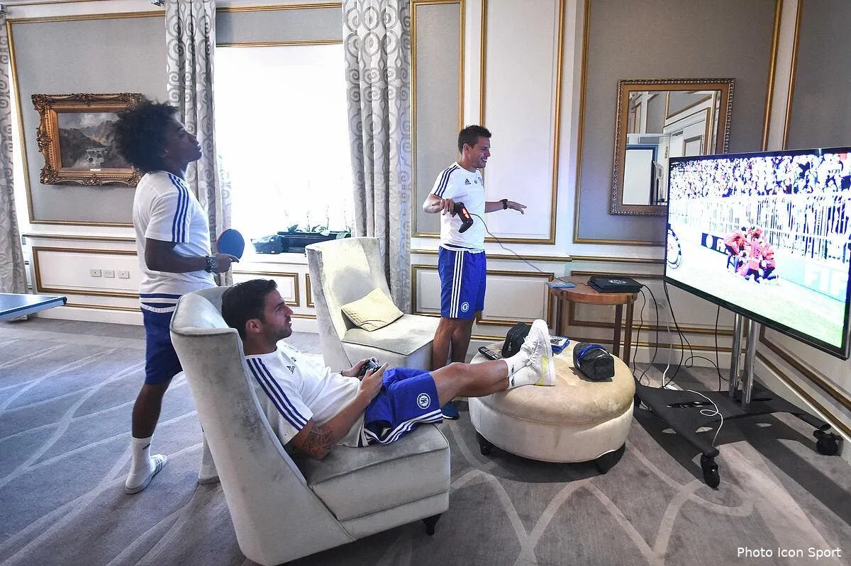 video fifa2017 prepare sa sortie en beaute avec quatre stars iconsport pai 180915 10 08145196