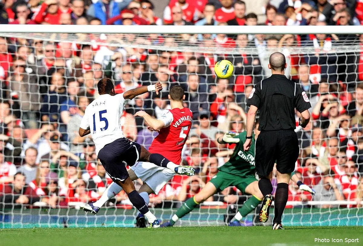 video l arbitre a t il celebrer le but de tottenham a arsenal iconsport cam 260212 05 0831724