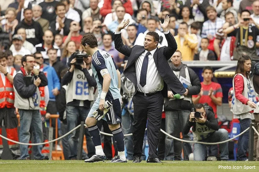 video l hommage de bernabeu a ronaldo 69566 17539