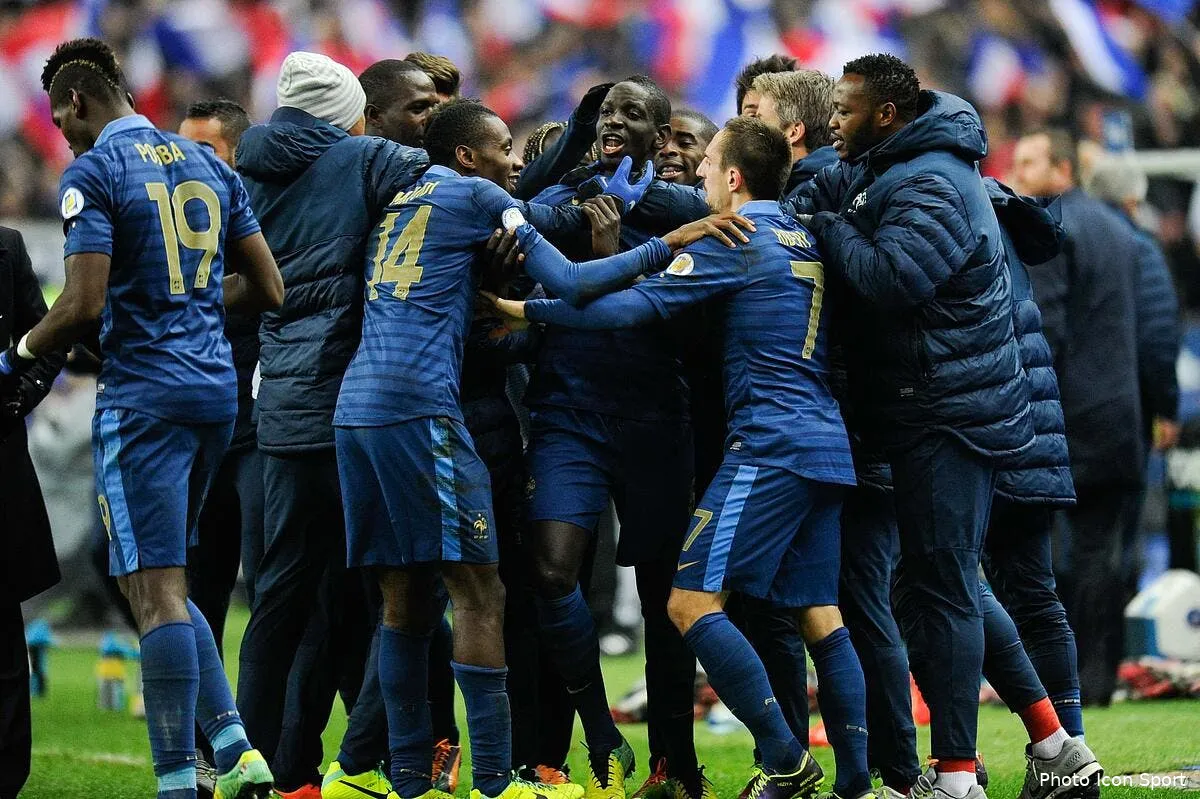video la joie des bleus et le discours de deschamps apres l exploit iconsport noe 191113 06 0770175