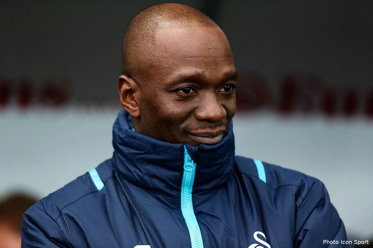 video le bizutage cocorico de makelele a swansea iconsport bpi 140117 08 95168308