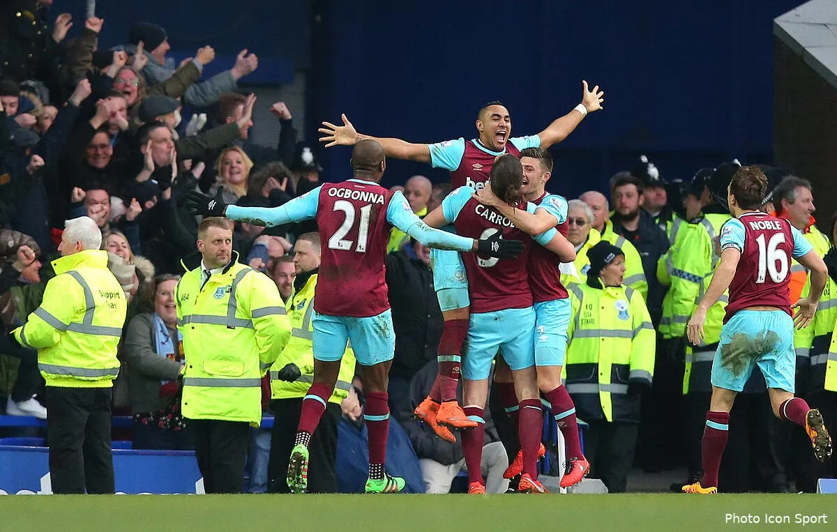 video le coup franc de payet a old trafford iconsport pa 25740650136628