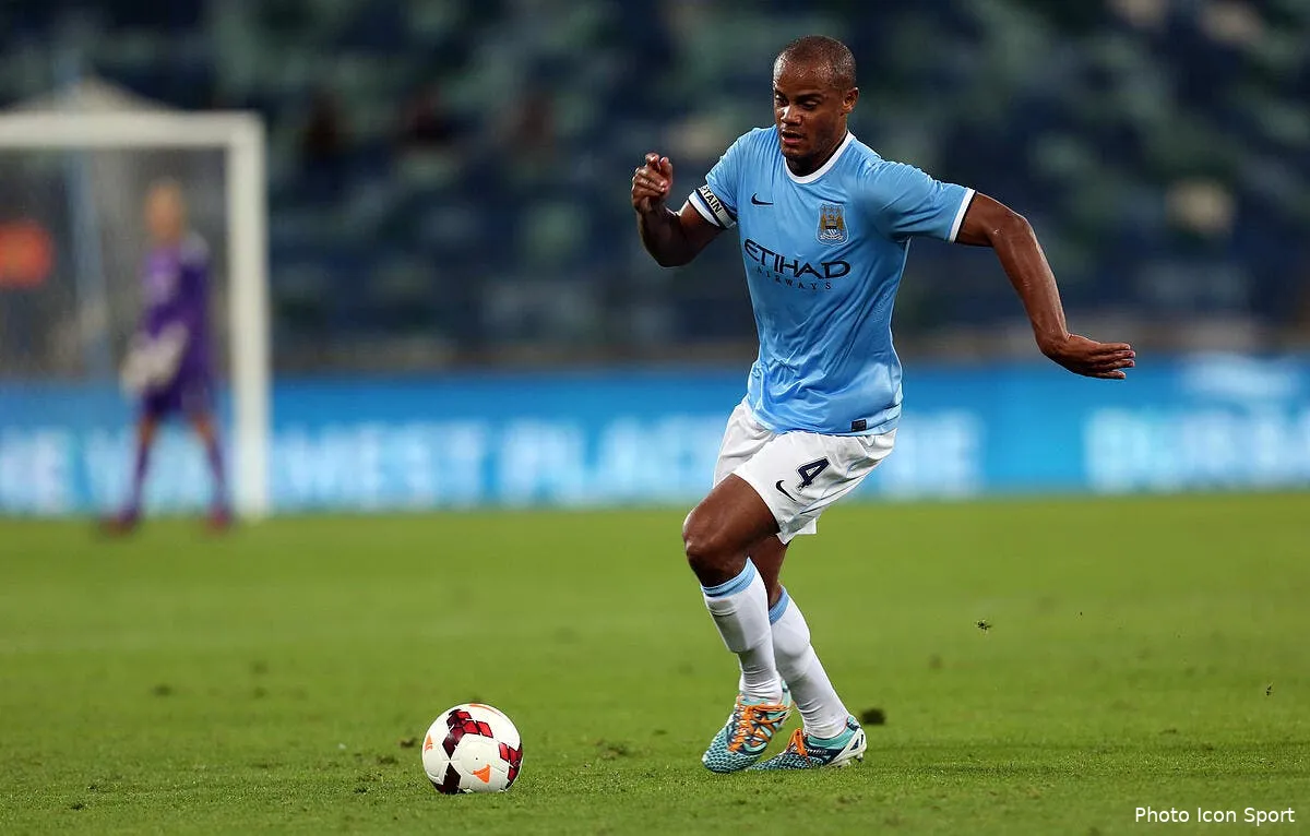 video le csc de gala signe kompany iconsport how 180713 08 0572547