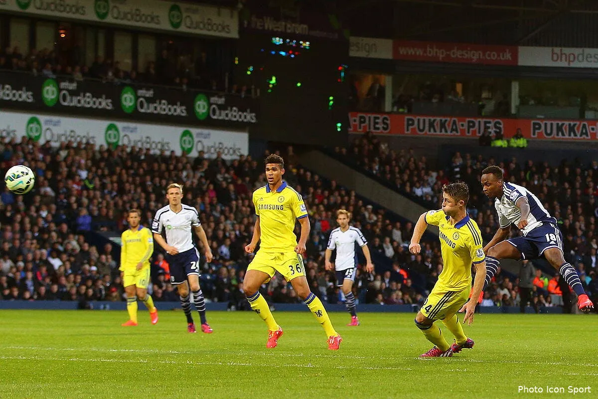 video le rouge facon hitman de fabregas iconsport bpi 180515 01 05111655