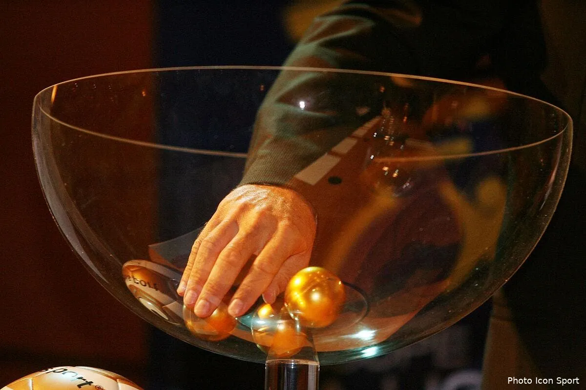 video le tirage au sort le plus truque au monde iconsport oap 011008 01 1520834