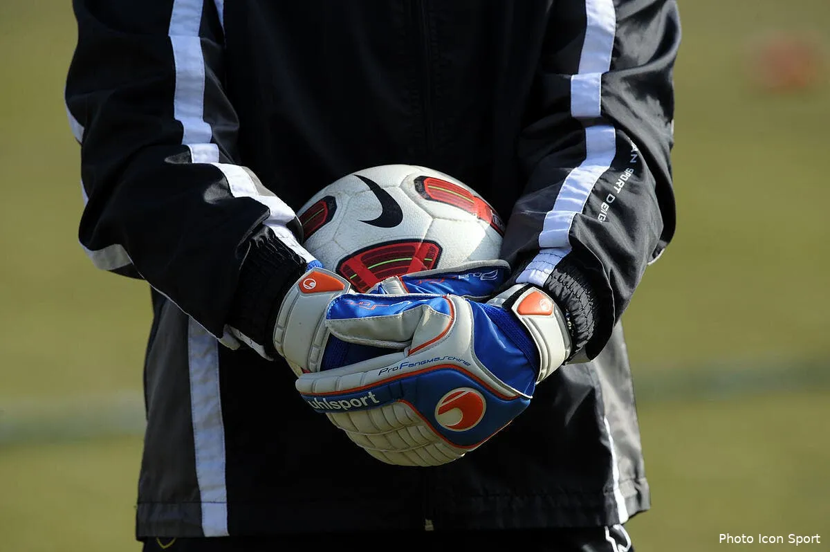 video les gardiens anglais sont desesperants iconsport jpt 020211 77 2021118