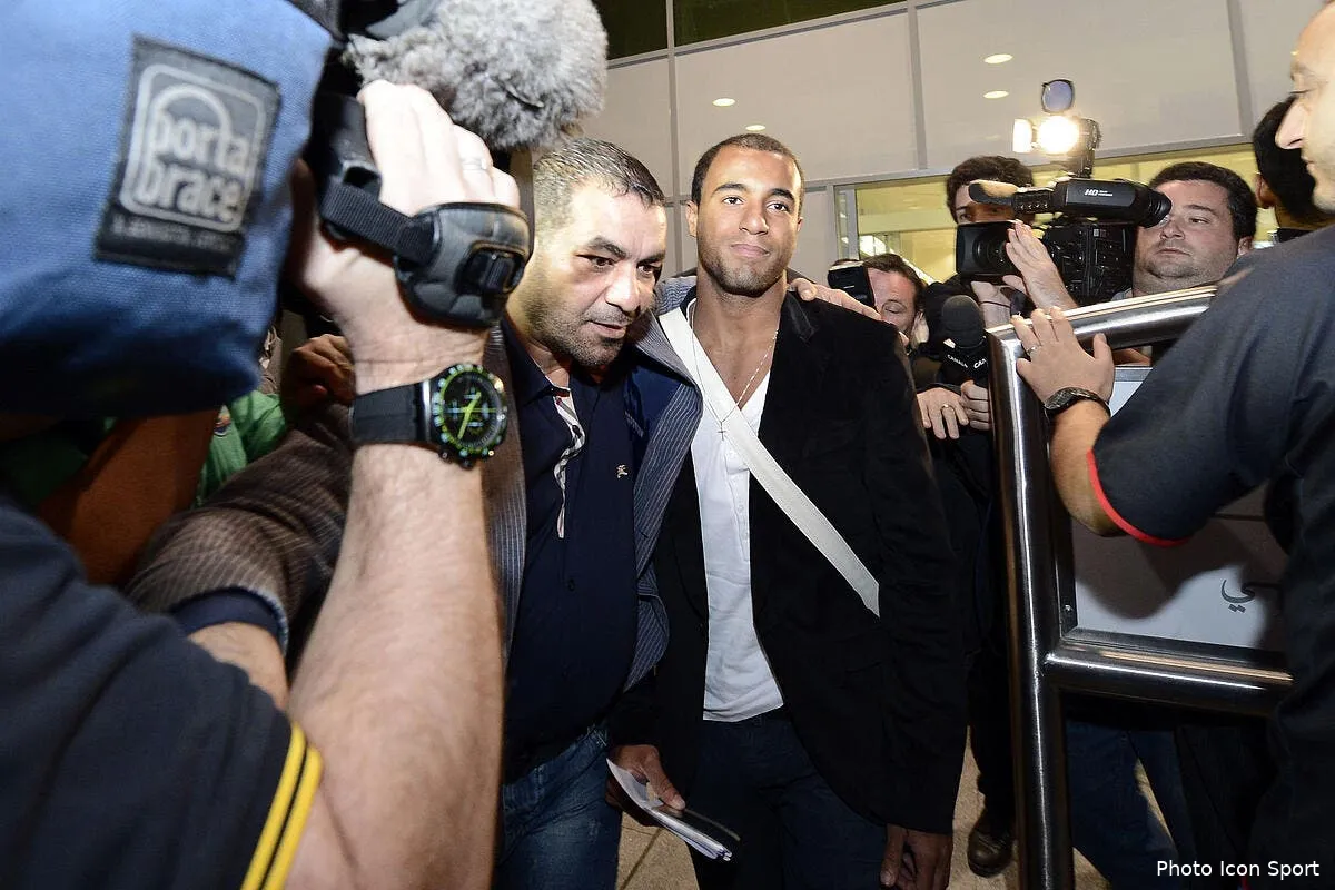 video lucas moura est arrive a doha et au psg iconsport por 301212 44 1546615