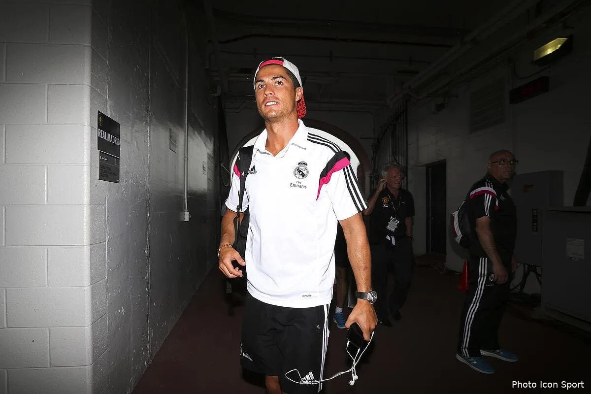 video n essayez pas d imiter cristiano ronaldo chez vous iconsport spi 020814 09 1289249