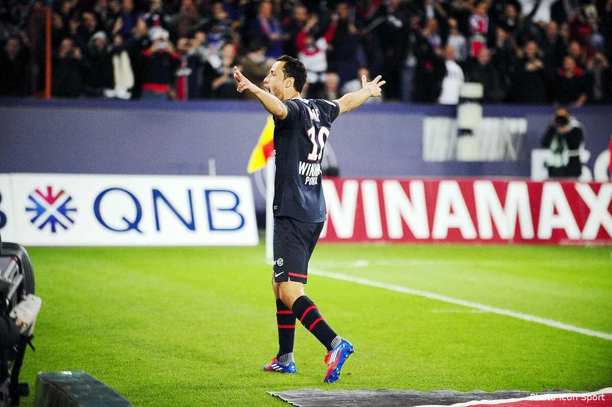 video nene fait le spectacle meme en vacances iconsport noe 130512 05 0836559