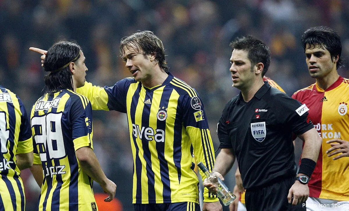 video quand lugano part de turquie pour le psg l aeroport tremble iconsport tur 180311 57 0123971