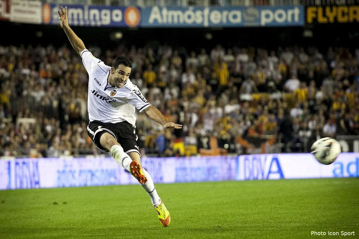 video rami marque un but de 50 metres avec valence iconsport acp 2011012 84 0544239