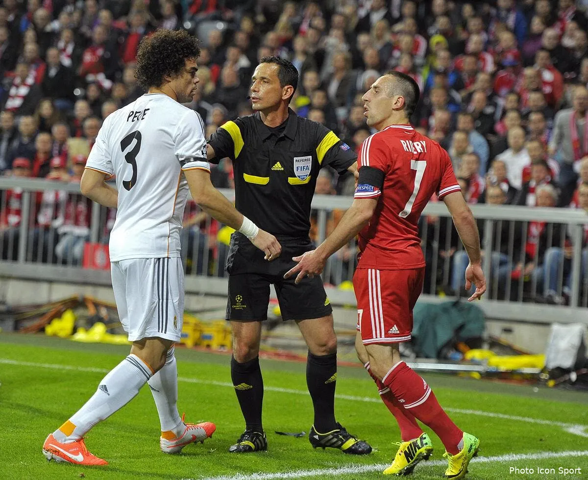 video ribery gifle carvajal l arbitre n a rien vu iconsport mis 290414 05 0281951